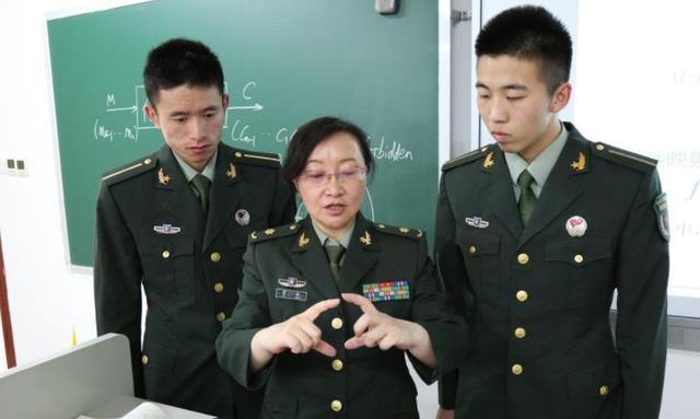 国防科技大学|国防科技大学公开招聘,符合要求可成为讲师,解决住房年薪15万起