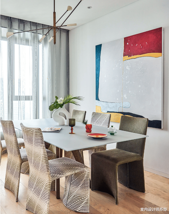 200平复式住宅，选择北欧风的设计，轻松又舒适