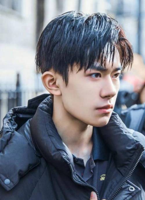 赵丽颖|考编制变成炮灰的明星:赵丽颖王一博无路可走,张艺兴当编外合同工