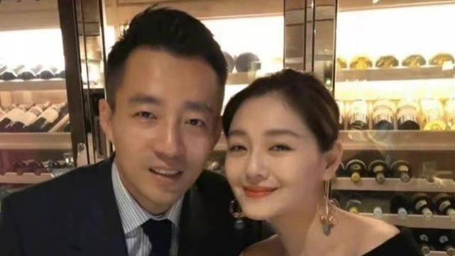 汪小菲|汪小菲晒账单信息量大：大S再婚后刷他卡买内衣，还给具俊晔买鞋