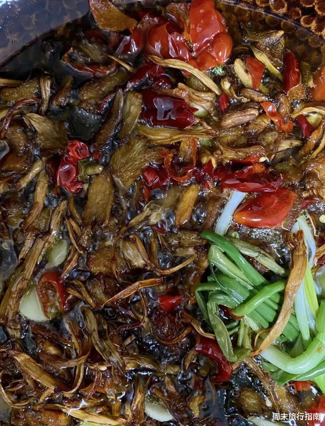 野生菌|刘亦菲新剧刷屏!均温20℃的神仙取景地,私藏“全国最毒”美味,吃过就上头!