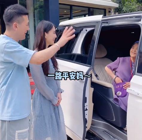 黄圣依|黄圣依杨子被传离婚后合体拍视频，未带婚戒引争议，曝被合同胁迫