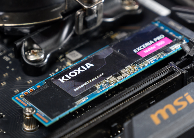 笔记本电脑|为什么现在旗舰级固态硬盘SSD都采用PCIe 4.0通道?