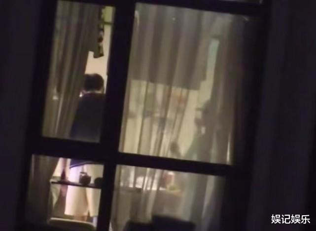 杨紫|杨紫刘学义辟谣后，高清投喂画面曝光，两人也曾晒同款手办