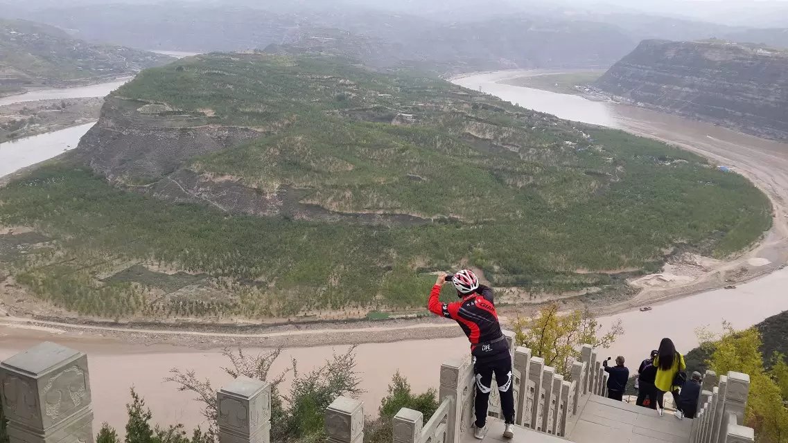 瑞安|骑行革命圣地延安(第八天)——观景台俯瞰乾坤湾,伏羲村东渡黄河水