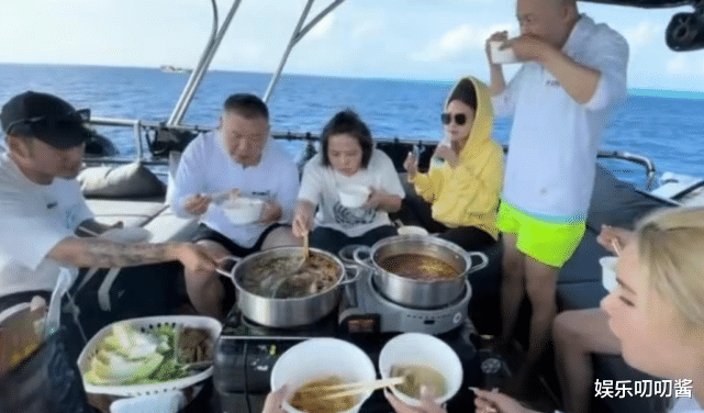 岳云鹏|岳云鹏包贝尔包船出海，5天花2万遭嘲“飘了”，网友：花你钱了？