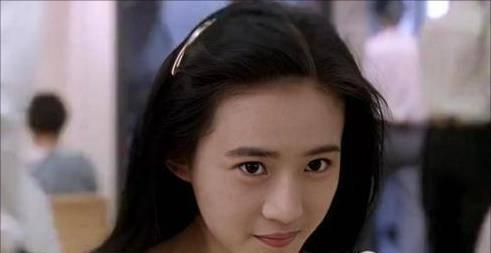 桑妮|拒绝港圈“潜规则”削发为尼，2年后桑妮还俗复出，原因令人敬佩