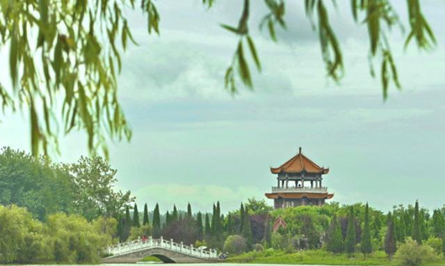 安徽|安徽两大古塘，“天下第一古塘”和“天下第一塘”，你去过吗？