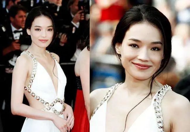 许晴|许晴的屁股,余男的嘴唇,中年女星的性感才最诱人!