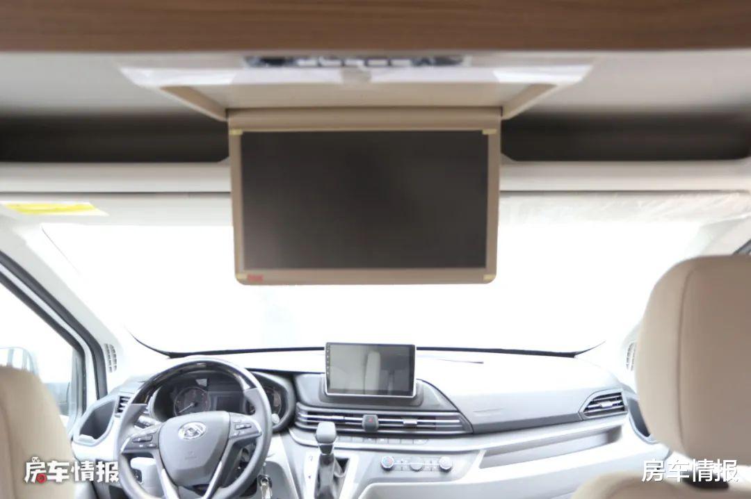 房车|新款大通V90房车，能睡觉做饭适合周末钓鱼，能成为老头乐吗？