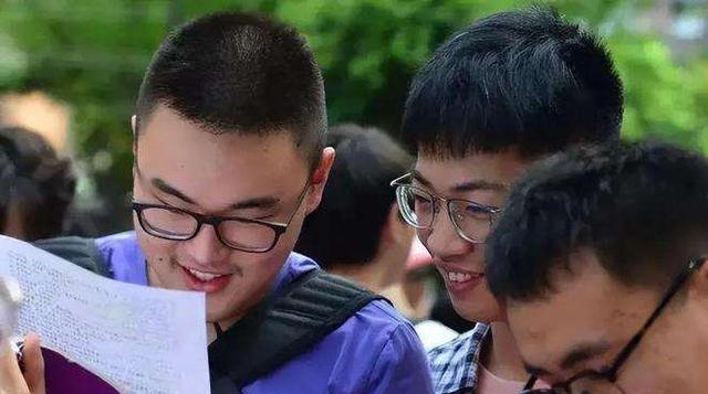 大学|“我们只看第一学历”,985硕士有苦难言,难道考研没用了吗?