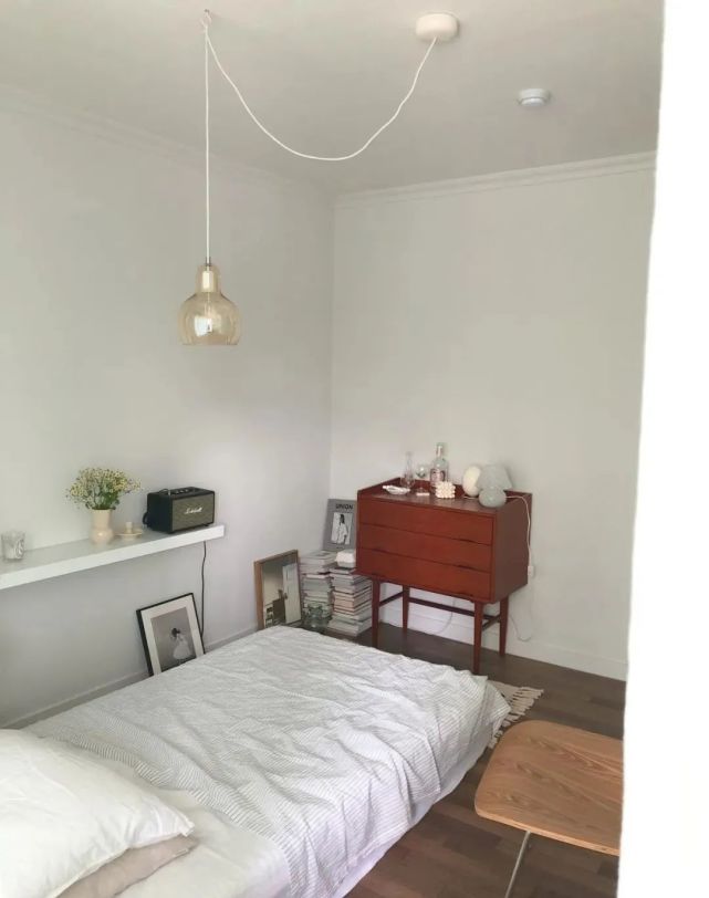 一人独居63平小户型,客厅不需要电视柜,卧室只留床垫!真好看