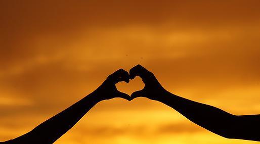 富士康|富士康事件数亿人呼吁取消中介，九成人被外包，打工人看不到希望