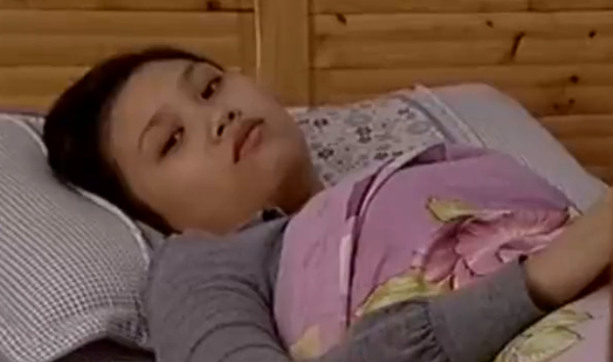 公公借儿媳300块给孩子看病,婆婆吃醋不满,逼得儿媳跳楼瘫痪