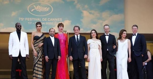 晚礼服|戛纳红毯无人戴口罩！众女星争奇斗艳