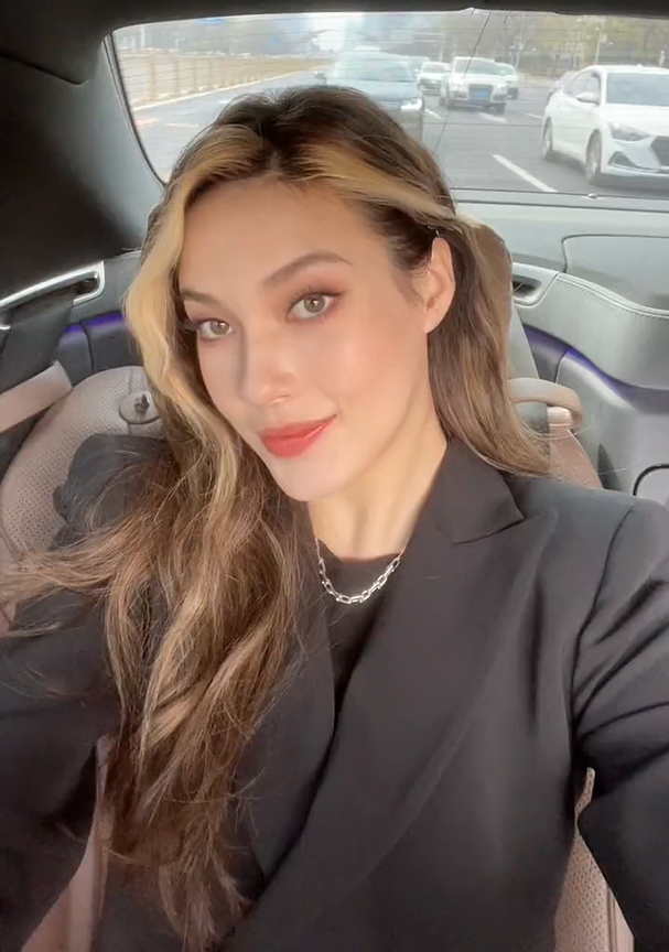 谷爱凌|谷爱凌看起那么瘦,为何却有130斤?坦言瘦不是美,有力量才是美