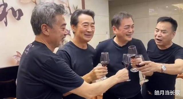 蔡少芬|演员岳跃利：与刘芳离婚10年后被女儿催婚，二婚把平凡妻子宠成宝