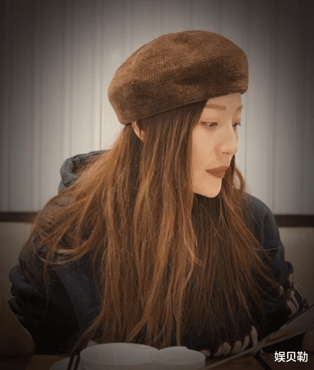 袁泉|自称是“人妖演员”，在《相逢时节》中气质独特，魅力不输袁泉