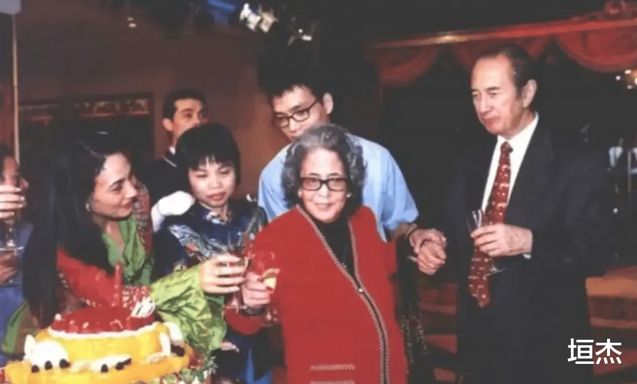 陈婉珍|陈婉珍：从护工到赌王三太，凭什么拿下67亿遗产，超梁安琪10亿