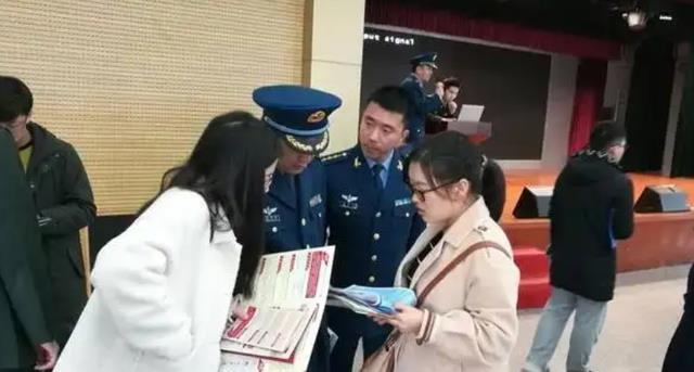 招聘|空军工程大学开启招聘,文职岗位带编制工资上万,并且无需笔试