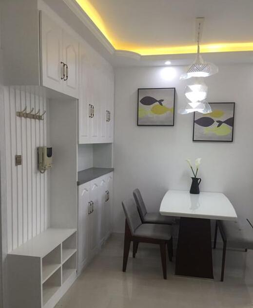 老公二话不说把新房装修好,柜子打的特别多,餐边柜太赞了!