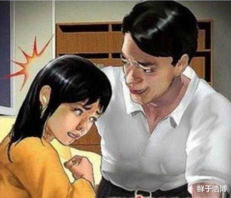 男教师不负责任地诱骗18岁学生,事后拿视频威胁,学生男友尴尬了