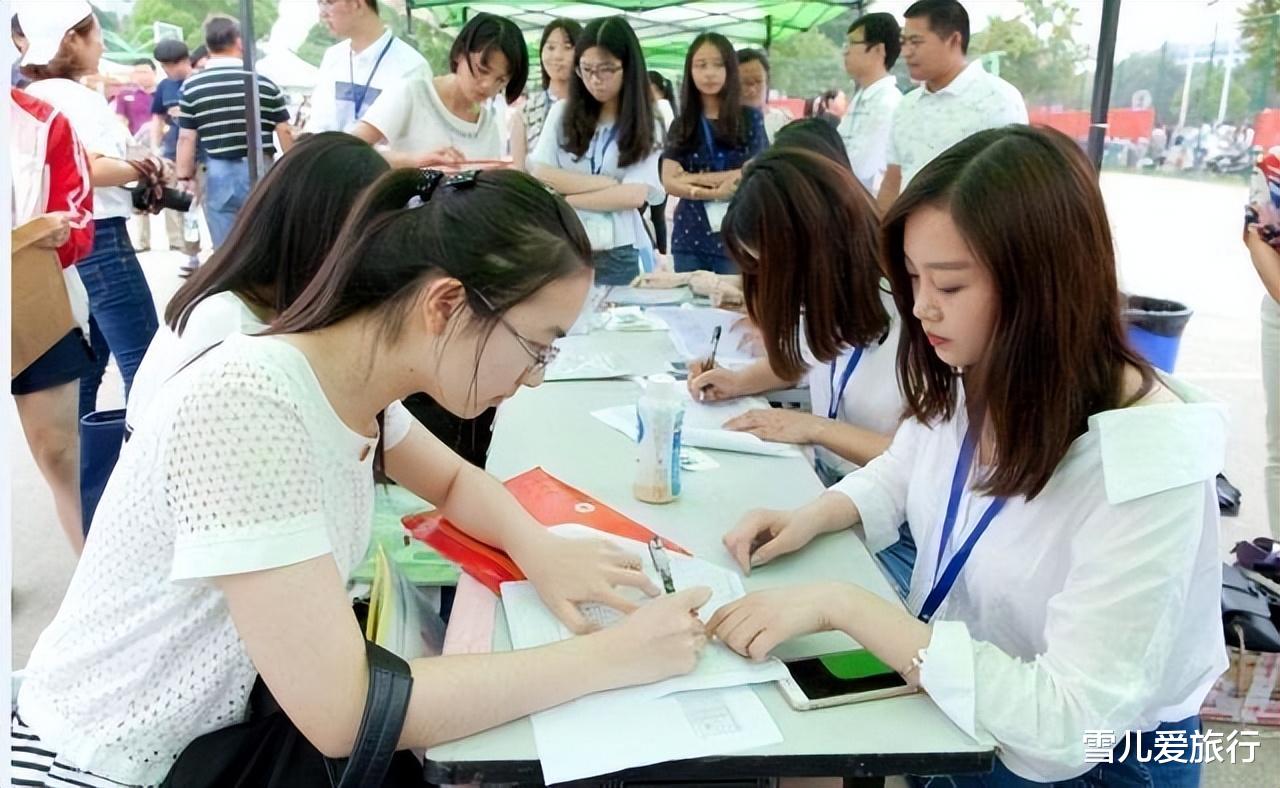 职业教育|中考学生迎来“调整”,或将落实分配生制度,家长表示开心不已