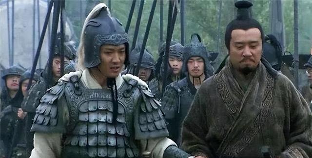 刘备不愧是一代枭雄，一生不重用赵云，临终才告诉赵云原因