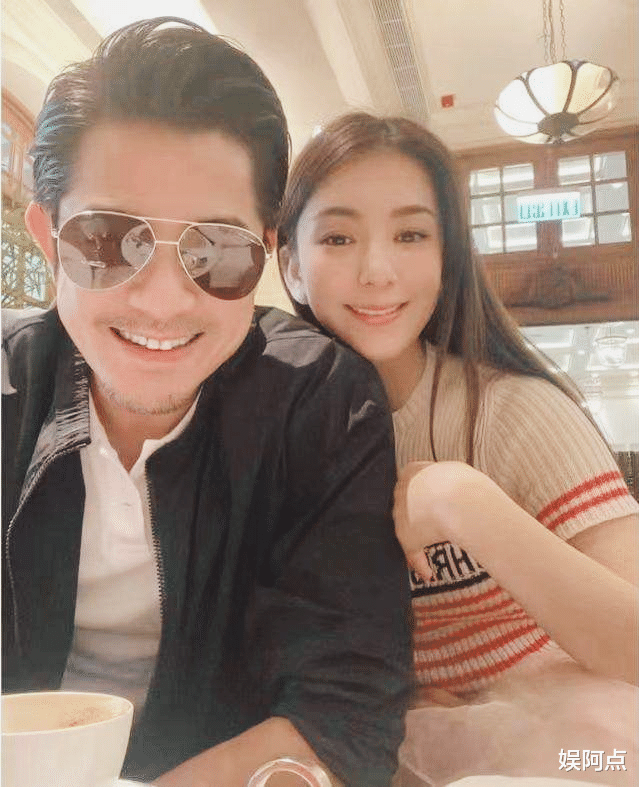 方媛|方媛晒照似少女,和网友互动透露真实体重!郭富城对其宠爱有加