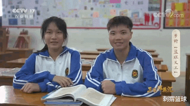 篮球|湛江“篮球义工”登上央视！无偿带队15年，培养出国家队成员！ ?