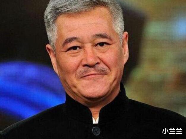 刘亦菲|足球“嘴战”再次升级，董路发言再惹众怒，赵本山为何牵连其中？