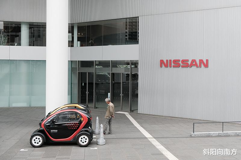 |公司涨薪看到原因, 也能公司为了吸引应届人才做出哪些决定？