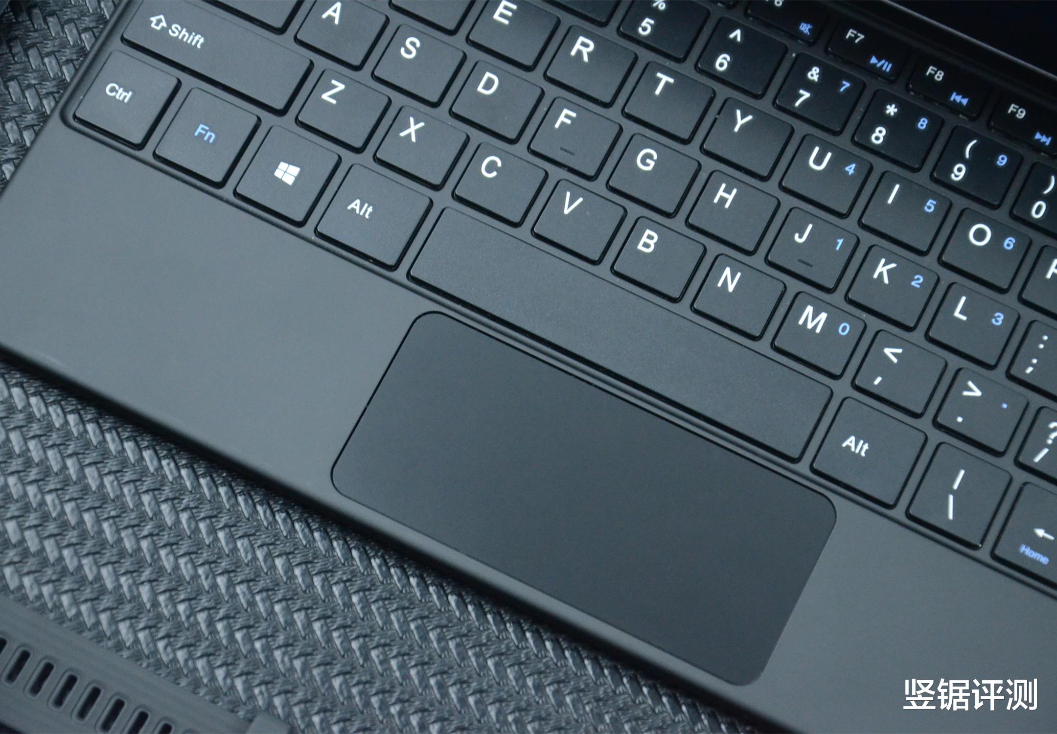 酷比魔方|放大招?国产80万跑分的二合一平板:酷比魔方iWork GT随行本评测