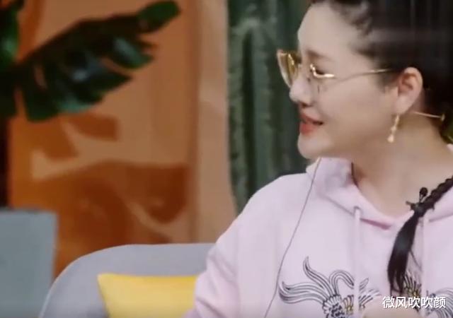 TVB|大s称自己不在家，汪小菲就跑去女儿屋睡，看到儿子进来大吼：滚