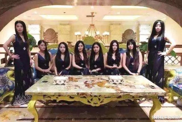 ktv|KTV大堂经理透露，招聘“公主”条件苛刻，会玩有技术是第一位