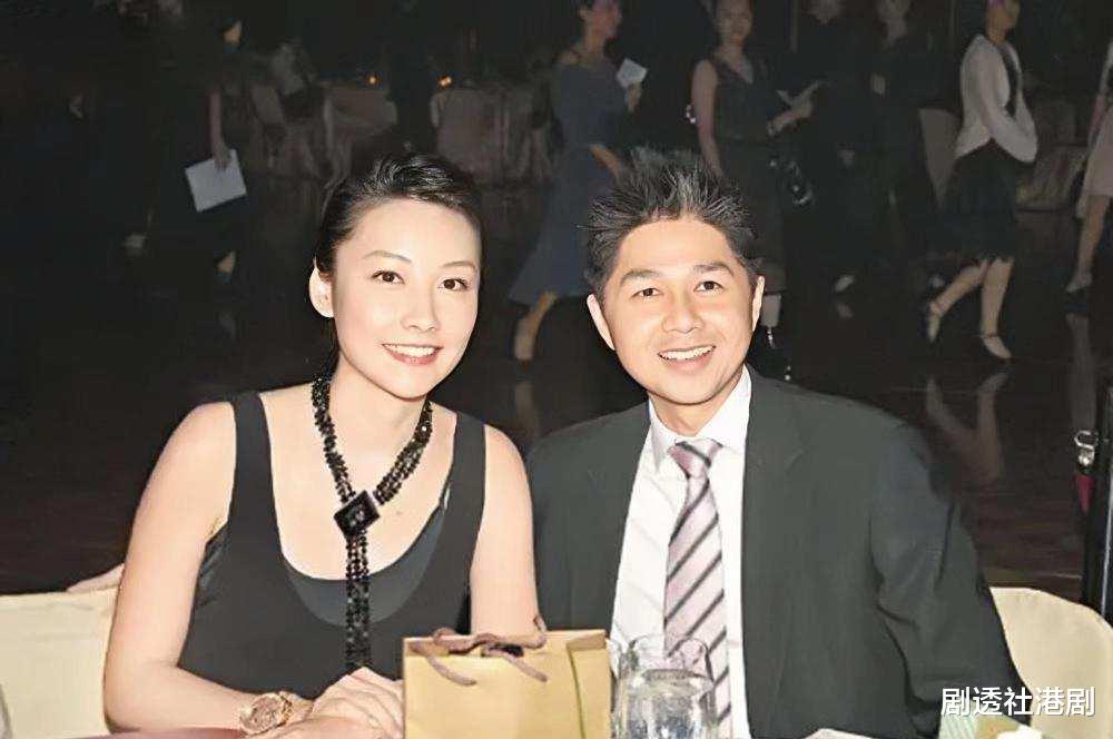 陈文媛|43岁知名港星退圈后转战金融圈！曾卷入陈冠希事件，遭前任退婚