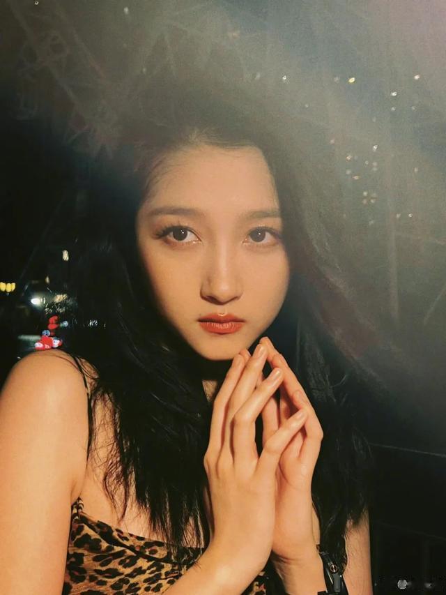 关晓彤 关晓彤找对路线后真的太惊艳了