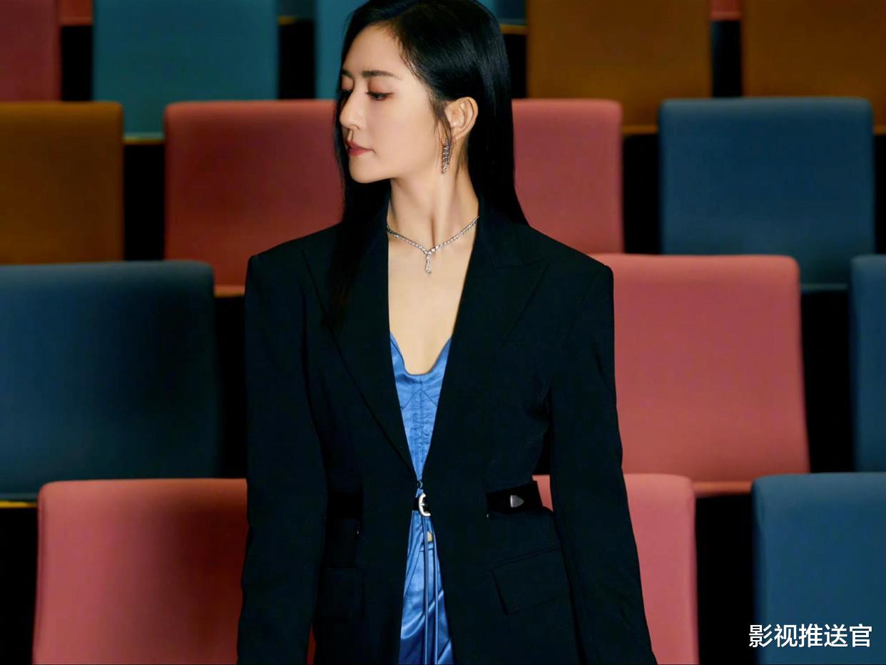 谢娜|芒果的“新人计划”有多狠?连生三个女儿的谢娜,开始放下了身段