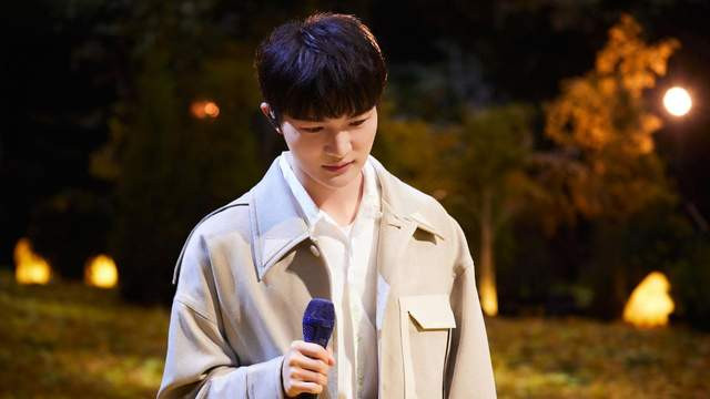 时光音乐会2|《时光音乐会2》首播，情怀氛围拉满，3人存在感强，1大改变明显