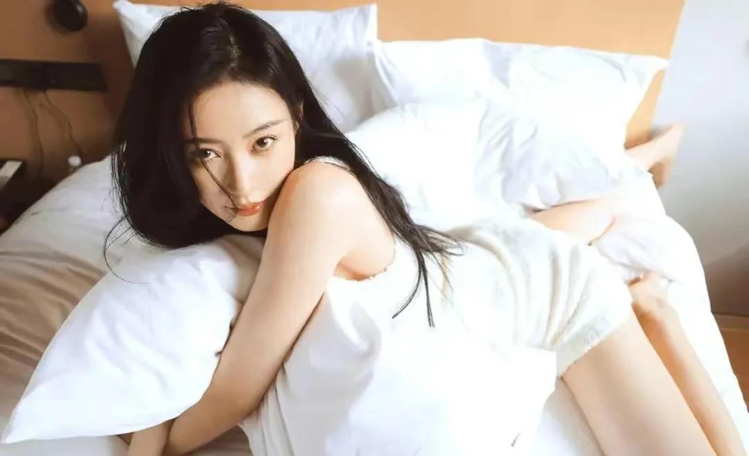 张天爱|张天爱:曾是巩俐“光替”却遭两任男友背叛,如今32岁独自美丽