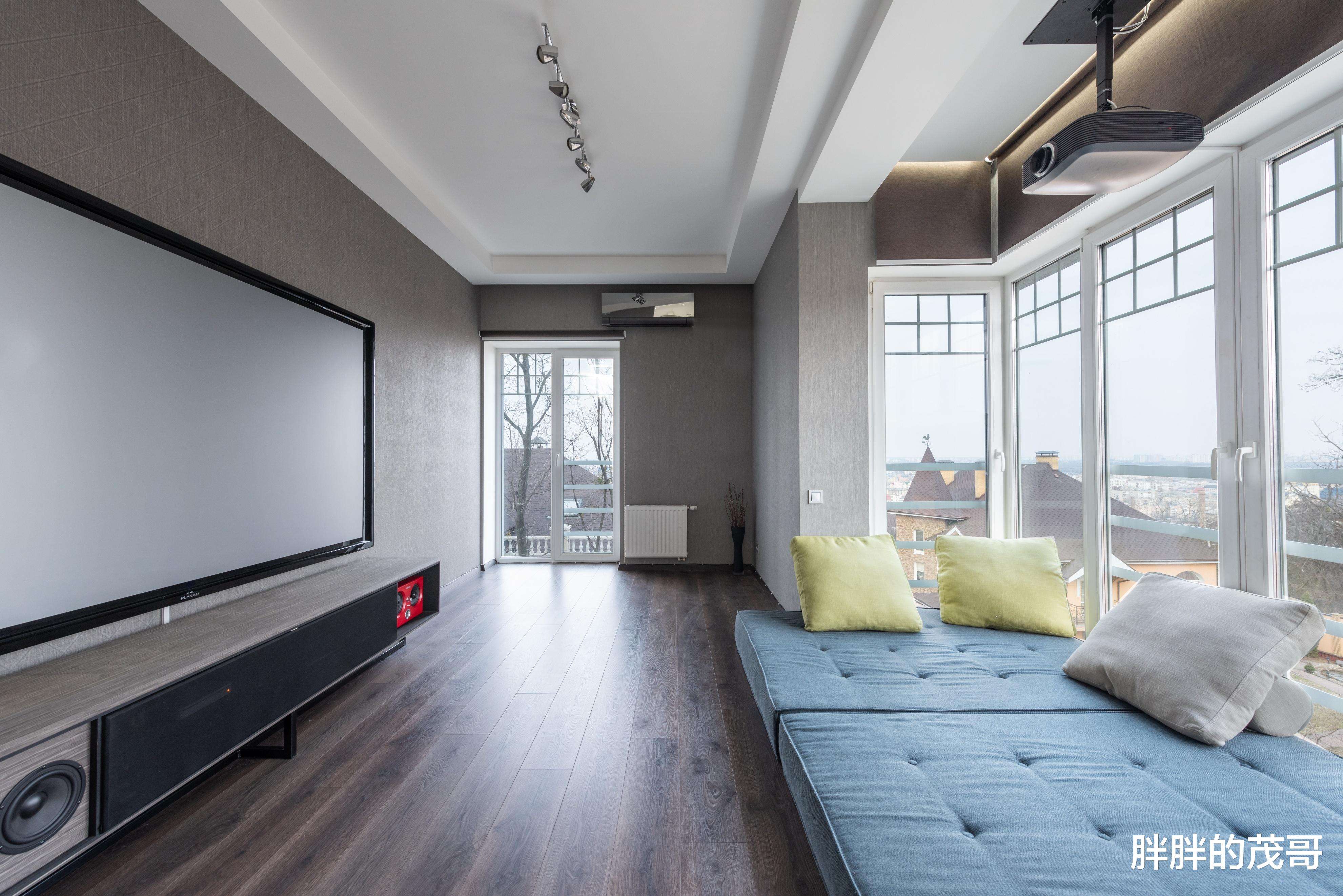 投影仪|投影仪的价格为啥差距那么大?家用投影仪哪些值得买?