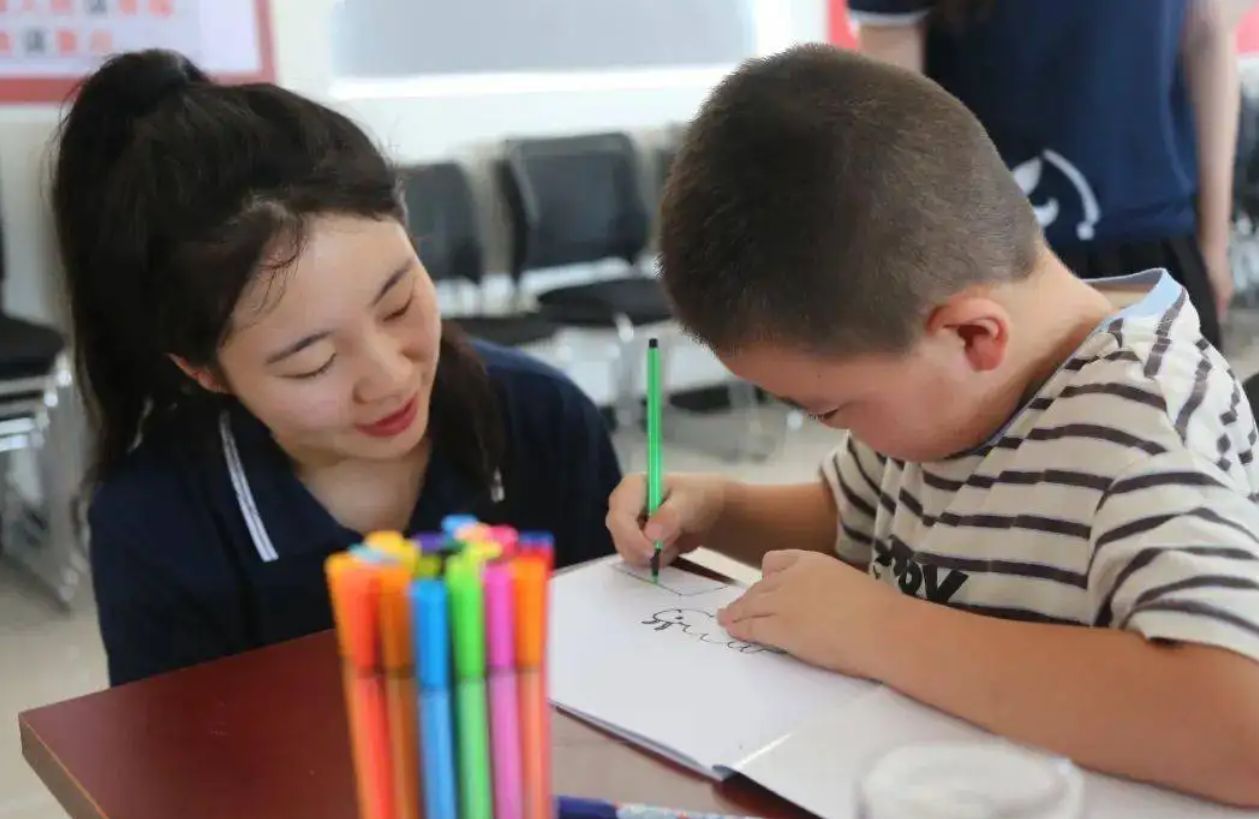 教师|在编教师“工资收入”，与想象中不一样，职业面临困境和迷茫