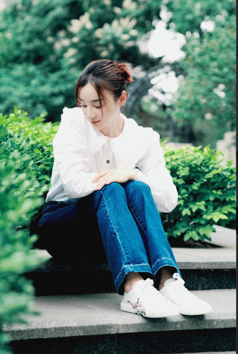 明星 明明长相惊艳，偏偏败给了一张丑嘴，这5位明星的嘴巴太不懂事