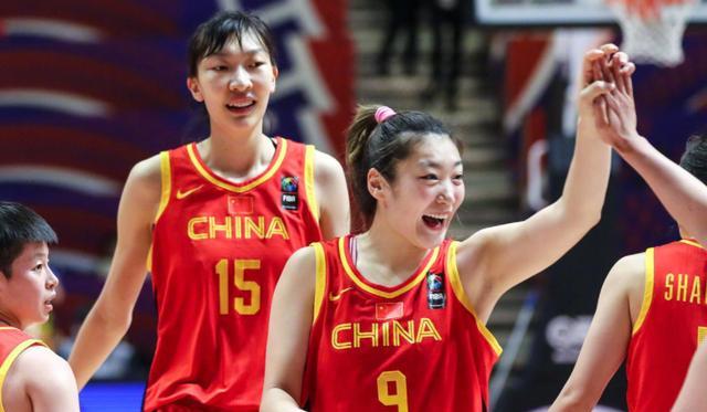 中国女篮|女篮世预赛：火力汹涌，中国女篮大打出手鹰击尼日利亚