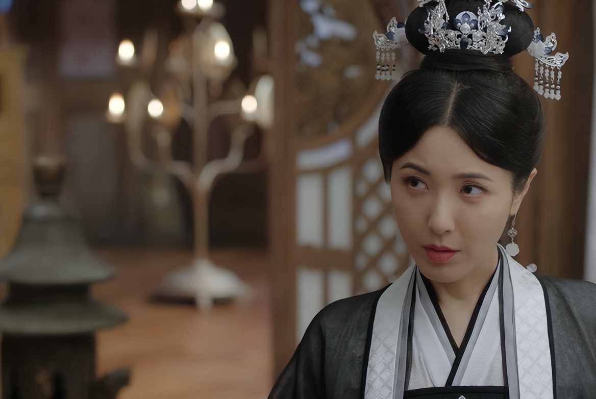 纵有疾风起|《纵有疾风起》和《浮图缘》各追8集:一个追不下去,一个看上瘾了