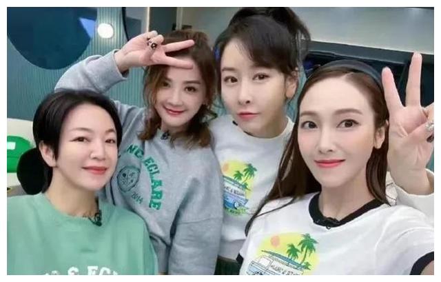 谢娜|《浪姐3》已经播出六期了，专业性似乎成了谢娜现在最大的缺陷