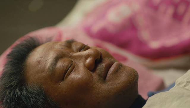 人世间|《人世间》周家父母离开人世，却留下一个遗憾