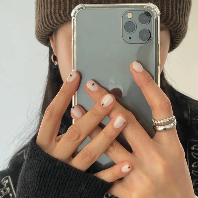 美甲 收藏！看完这篇推送再也不用为美甲发愁啦