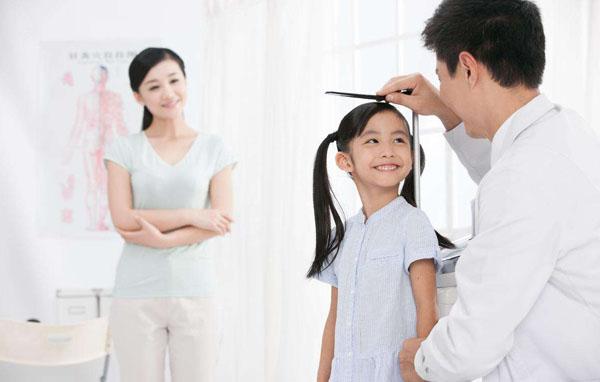 日本小孩比遗传多长高十厘米,只因餐桌上的一个好习惯,值得借鉴