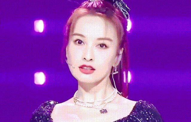 吴昕|曾经的吴昕你爱搭不理，如今的她你高攀不起，果然是藏得太深